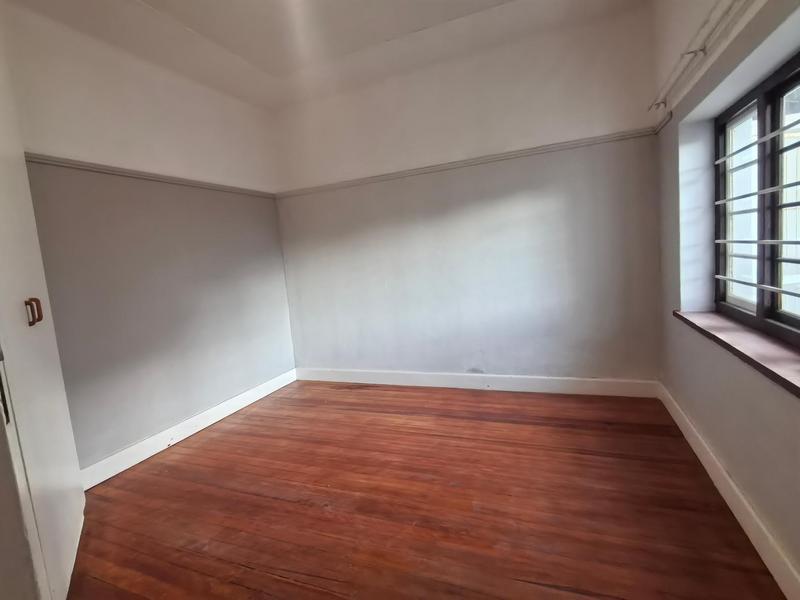 To Let 2 Bedroom Property for Rent in Green Point Western Cape